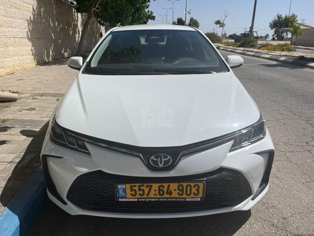 מודעת רכב טויוטה קורולה