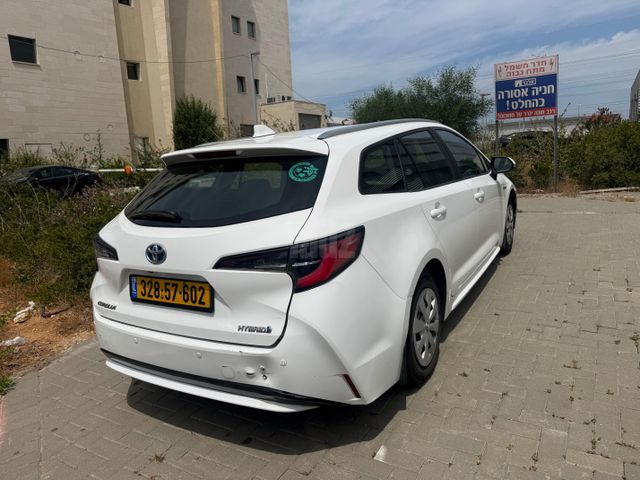 מודעת רכב טויוטה קורולה