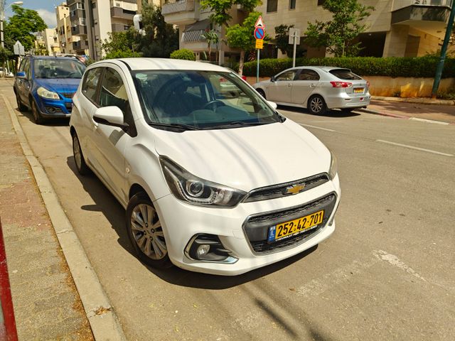 מודעת רכב שברולט ספארק