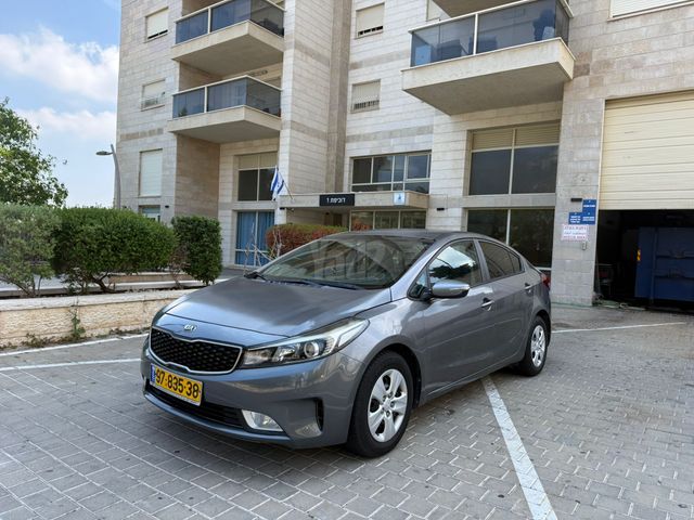 מודעת רכב קיה פורטה 