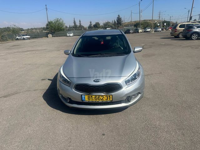 מודעת רכב קיה סיד