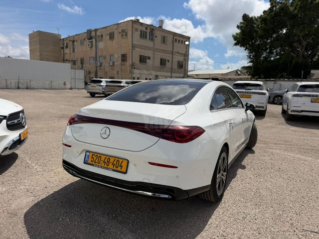 מודעת רכב מרצדס-בנץ CLA 3