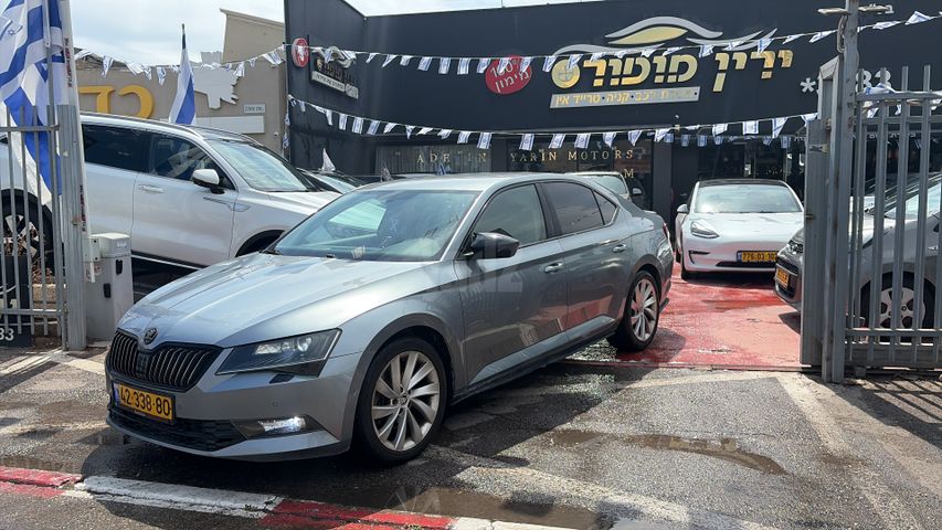 מודעת רכב סקודה סופרב