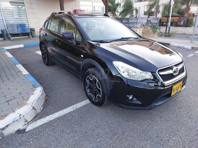 מודעת רכב סובארו XV 1