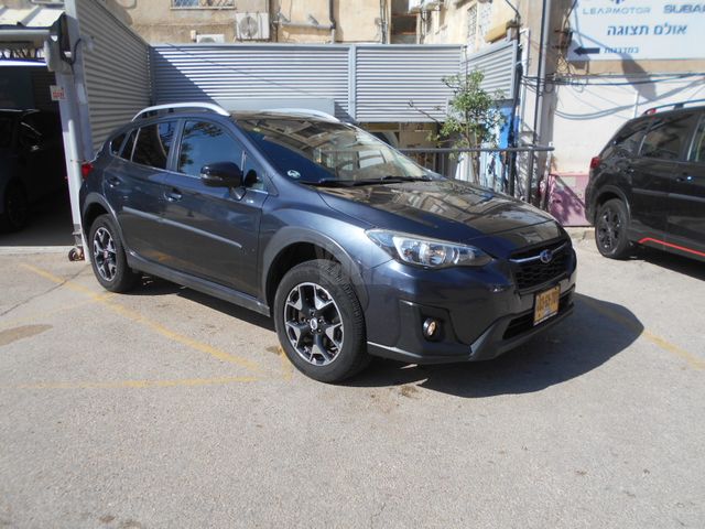 מודעת רכב סובארו XV