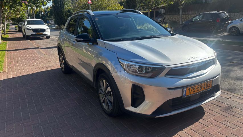 מודעת רכב קיה סטוניק