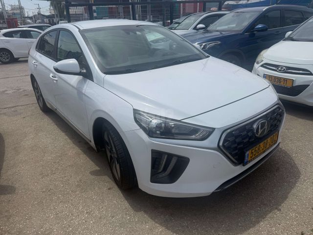 מודעת רכב יונדאי איוניק