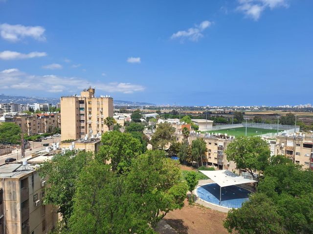 שדה בוקר 15