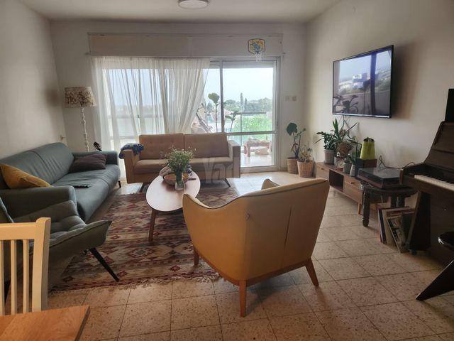 יוסף קרוננברג 11