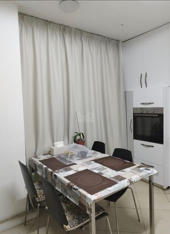 ז'בוטינסקי 15