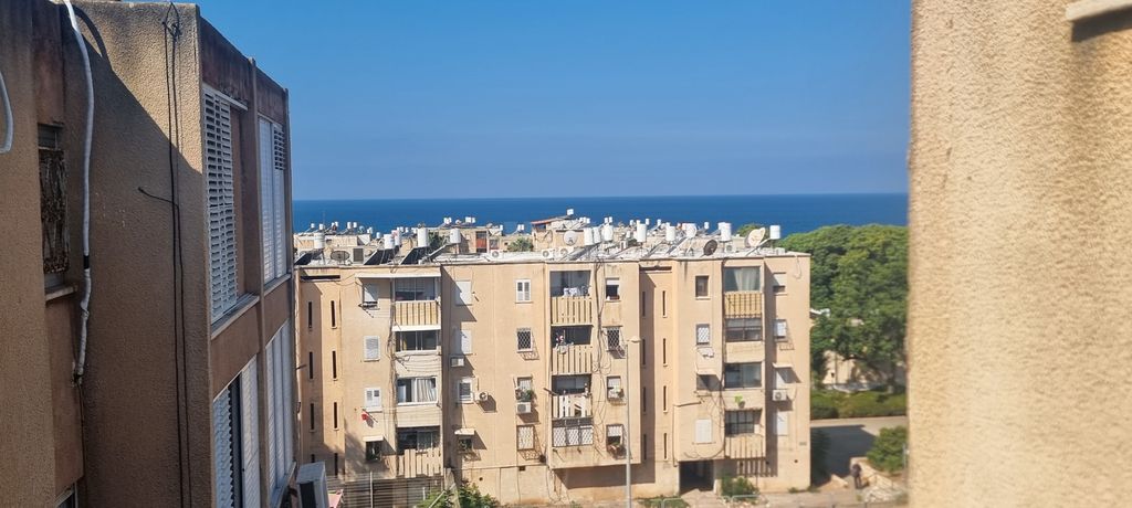 דירה, שער העליה, חיפה