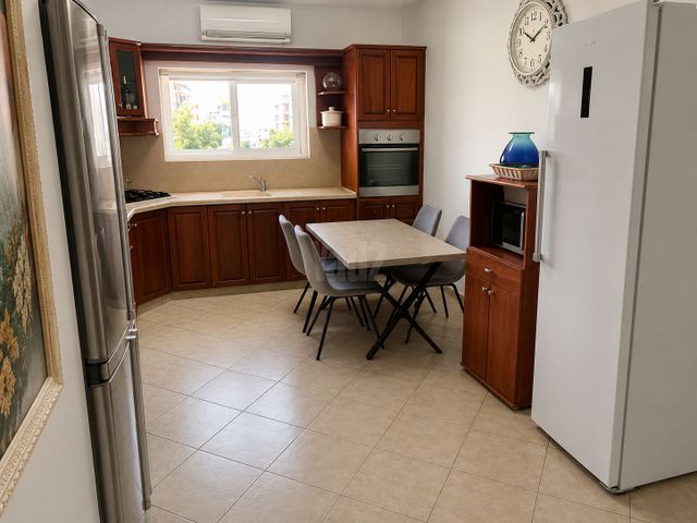 שמעון דהאן 