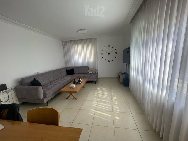 דירה למכירה בירושלים (תיווך) — 2
