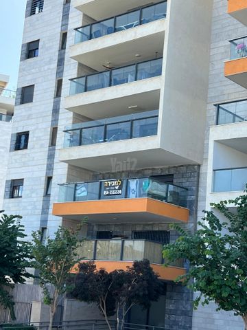 דירה, שרונה, כפר יונה