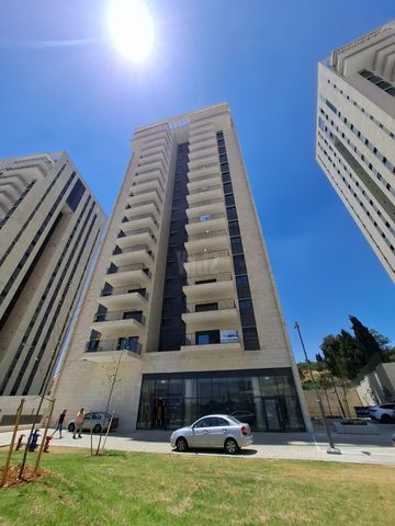 יצחק ארנסט נבנצל 