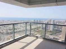 Givatayim, Israel 7