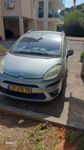 מודעת רכב סיטרואן C4 פיקאסו