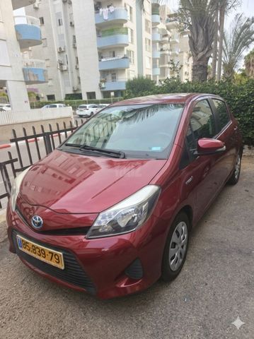מודעת רכב טויוטה יאריס