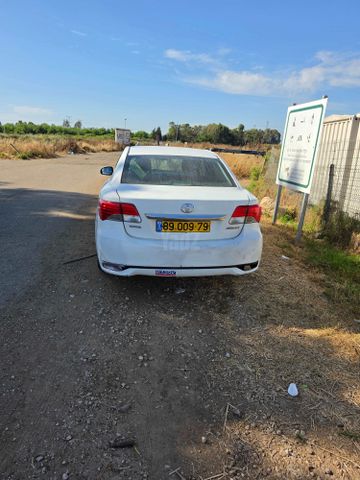 מודעת רכב טויוטה אוונסיס