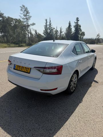 מודעת רכב סקודה סופרב
