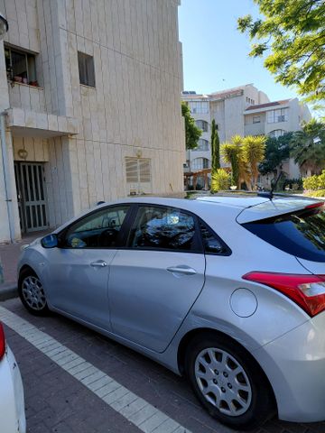 מודעת רכב יונדאי i30