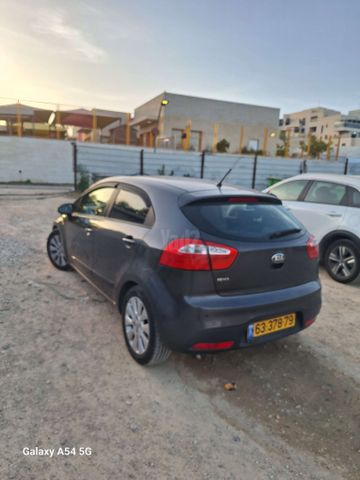 מודעת רכב קיה ריו