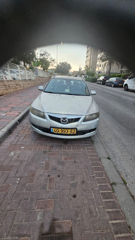 מודעת רכב מאזדה 6