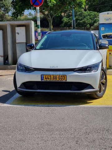 מודעת רכב קיה EV6