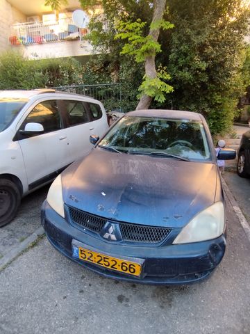 מודעת רכב מיצובישי לנסר