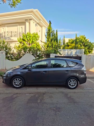 מודעת רכב טויוטה פריוס פלוס
