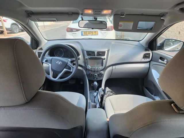 מודעת רכב יונדאי אקסנט i25