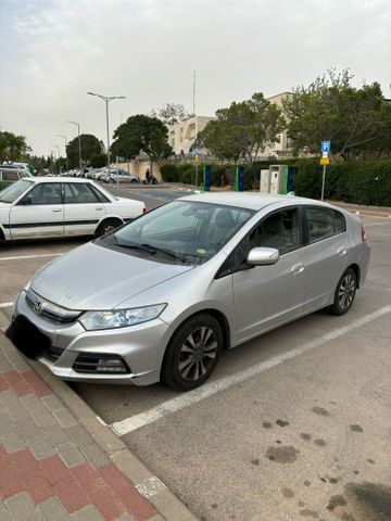 מודעת רכב הונדה אינסייט