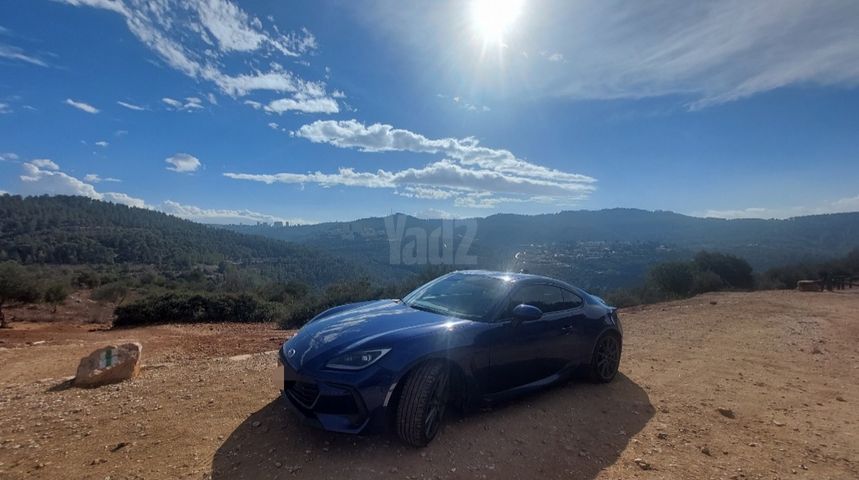 מודעת רכב סובארו BRZ
