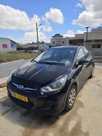 מודעת רכב יונדאי אקסנט i25