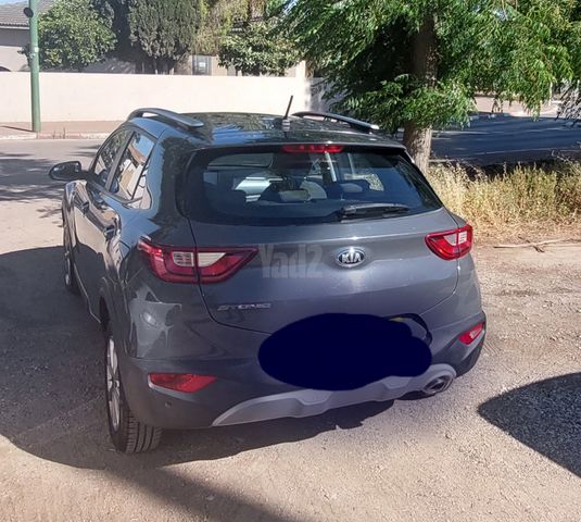 מודעת רכב קיה סטוניק