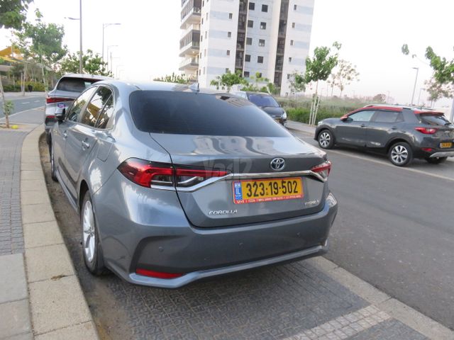 מודעת רכב טויוטה קורולה