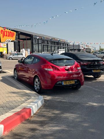 מודעת רכב יונדאי ולוסטר