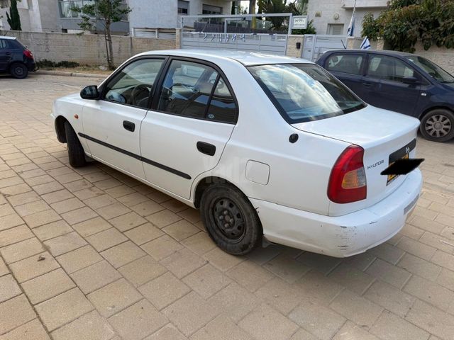 מודעת רכב יונדאי אקסנט i25