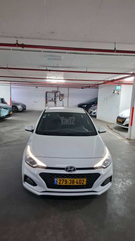 מודעת רכב יונדאי i20