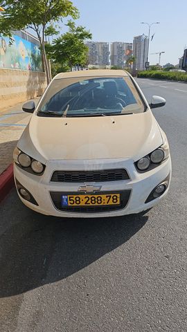 מודעת רכב שברולט סוניק