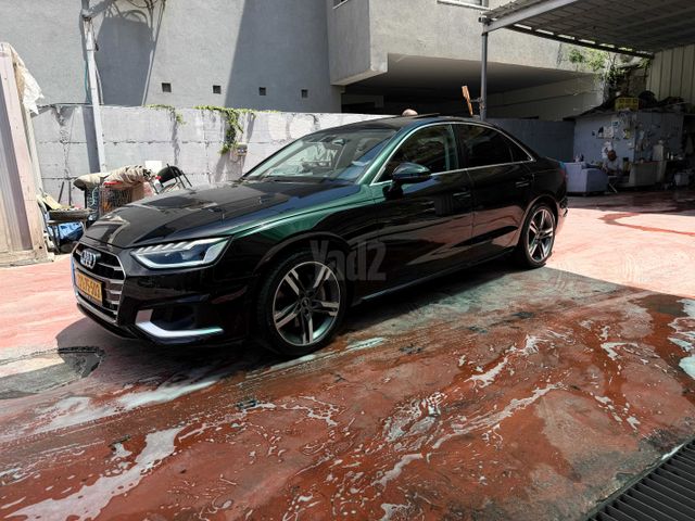 מודעת רכב אאודי A4
