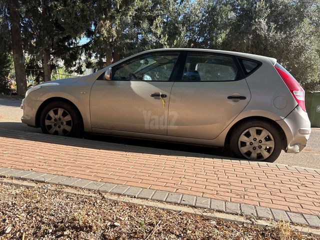 מודעת רכב יונדאי i30