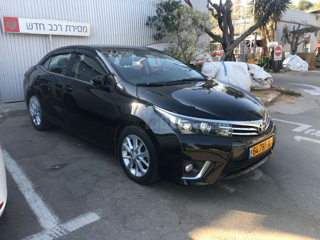 מודעת רכב טויוטה קורולה