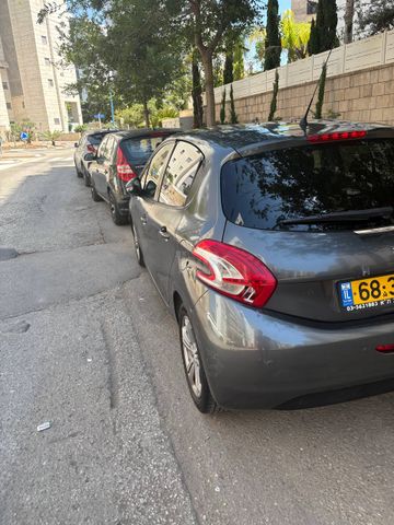 מודעת רכב פיג'ו 208