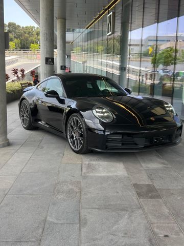 911 OP Carrera אוט׳ קופה 3.0 (394 כ״ס)