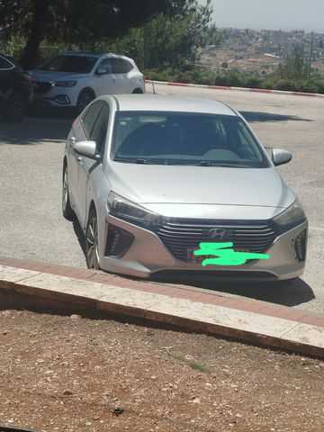 מודעת רכב יונדאי איוניק