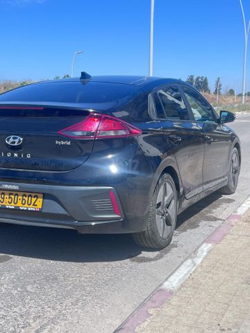 מודעת רכב יונדאי איוניק