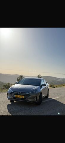מודעת רכב יונדאי אלנטרה