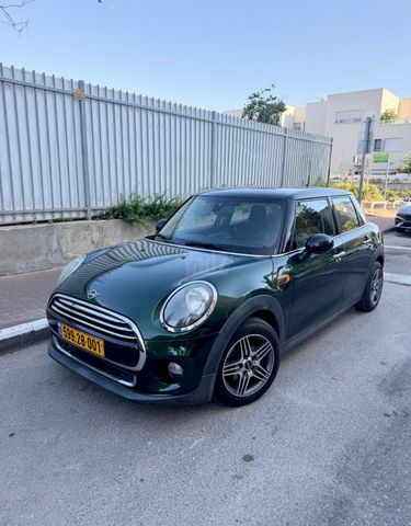 מודעת רכב מיני קופר