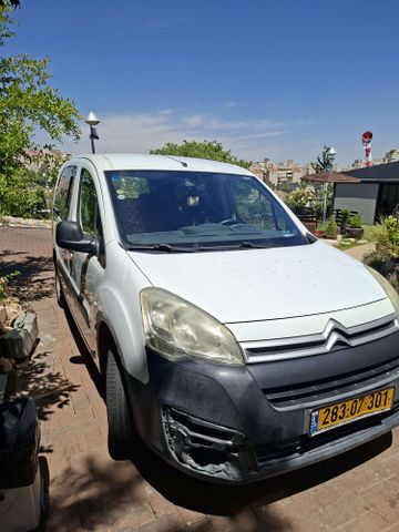 מודעת רכב סיטרואן ברלינגו 